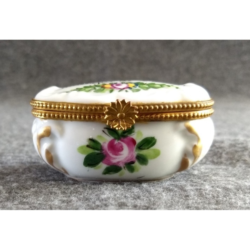 Hand Painted Floral Trinket Box Limoges?? Signed Quote on‎ Top Made in France